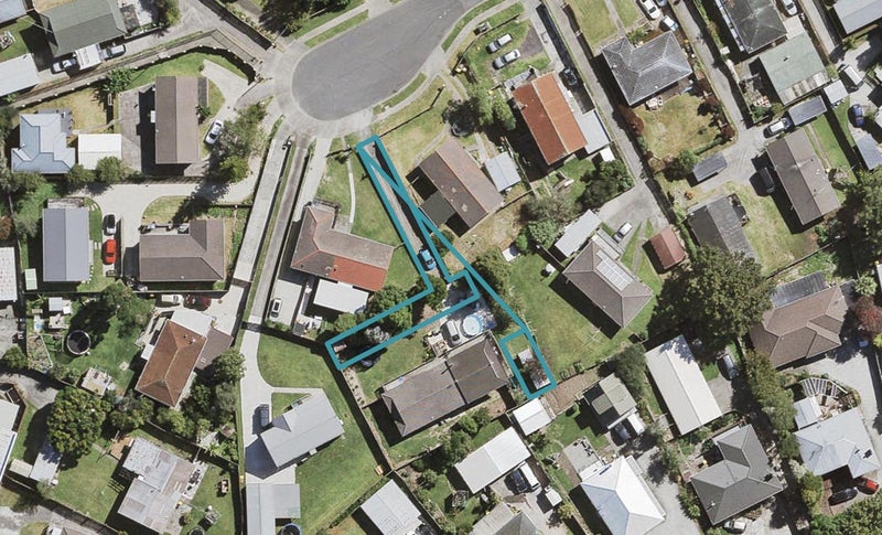 20A Sabot Place, Massey, Auckland - Carousel 1
