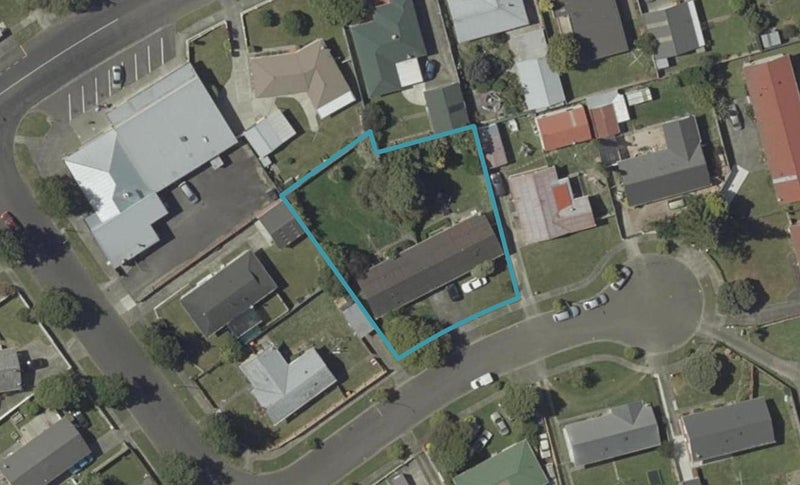 3 Waihi Place, Westbrook, Palmerston North - Carousel 1