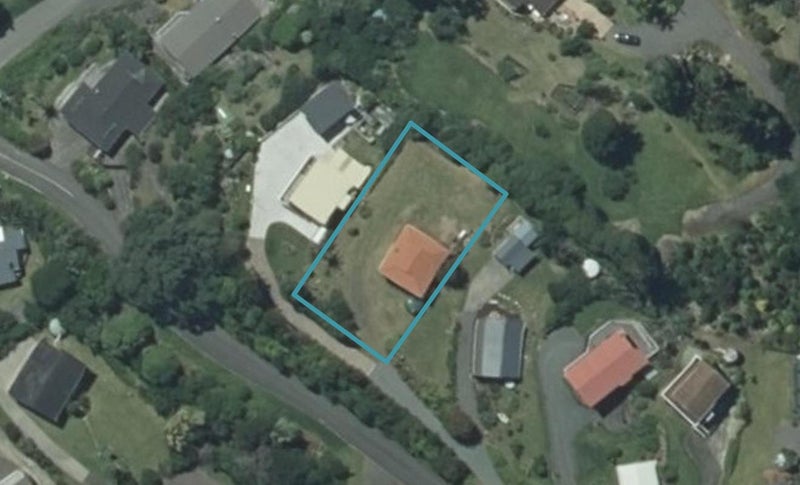 13 Kowhai Drive, Te Kouma, Coromandel - Carousel 1