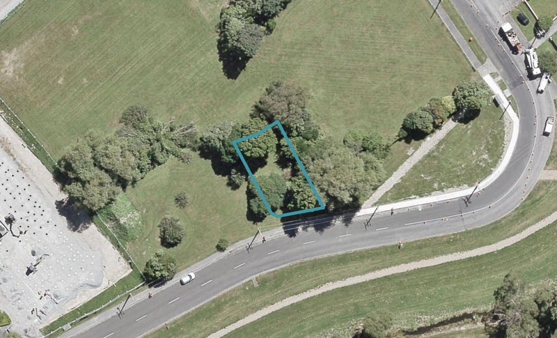 30 Manor Park Road, Manor Park, Lower Hutt - Carousel 1