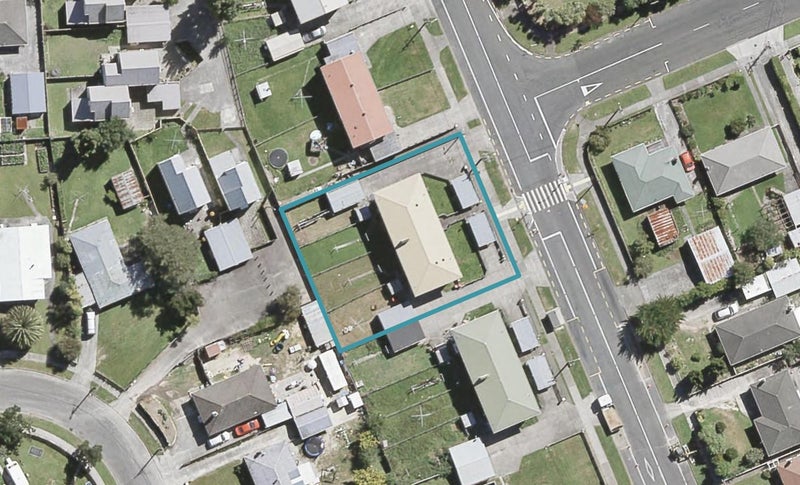 340 George Street, Stokes Valley, Lower Hutt - Carousel 1