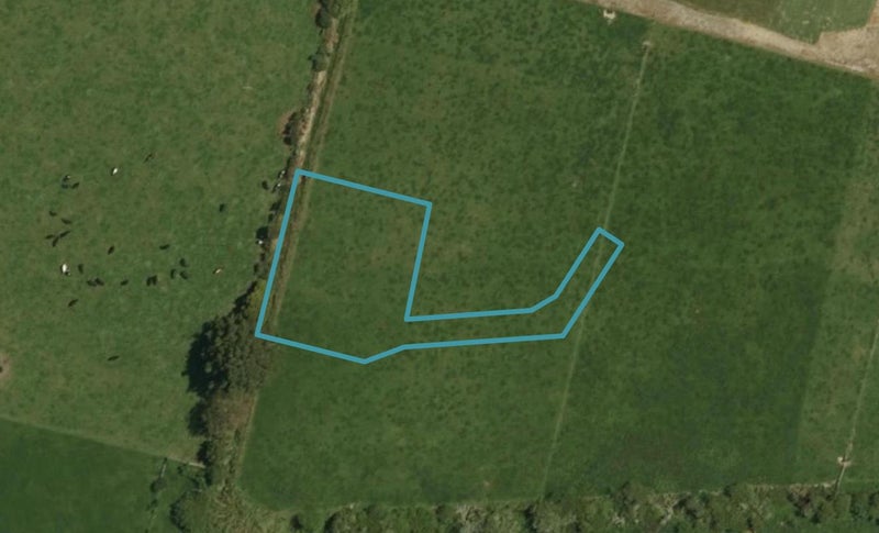 2 Kahikatea Tree Lane Lane, WAIPU, Waipu - Carousel 1