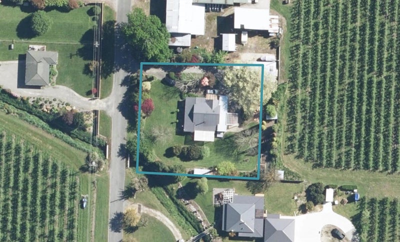 323 Chamberlain Street, Lower Moutere - Carousel 1