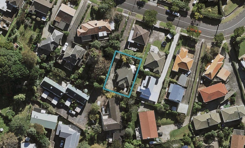 42B Waiohua Road, Greenlane, Auckland - Carousel 1