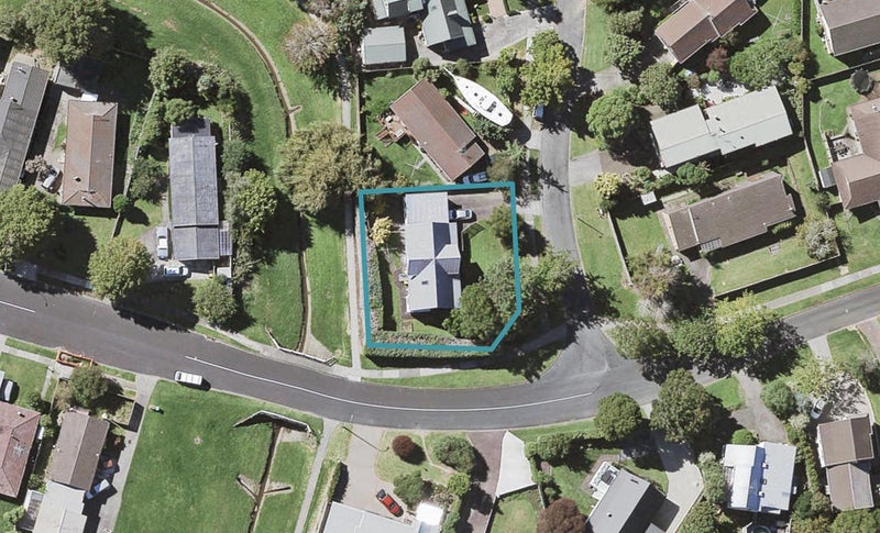 2A Orinda Close, Botany Downs, Auckland - Carousel 1