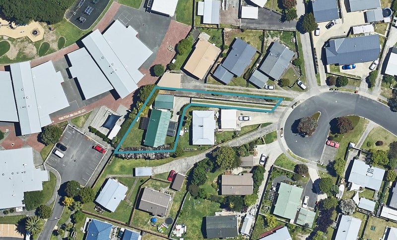 11 Redditch Place, Papamoa Beach, Papamoa - Carousel 1