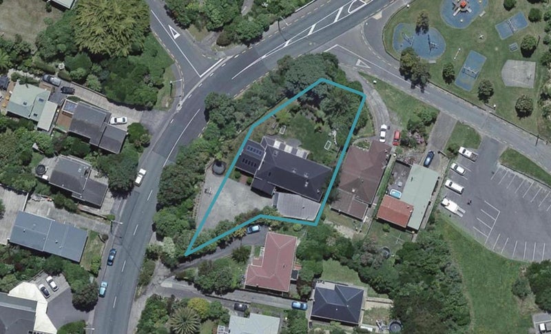 62 Helston Road, Paparangi, Wellington - Carousel 1