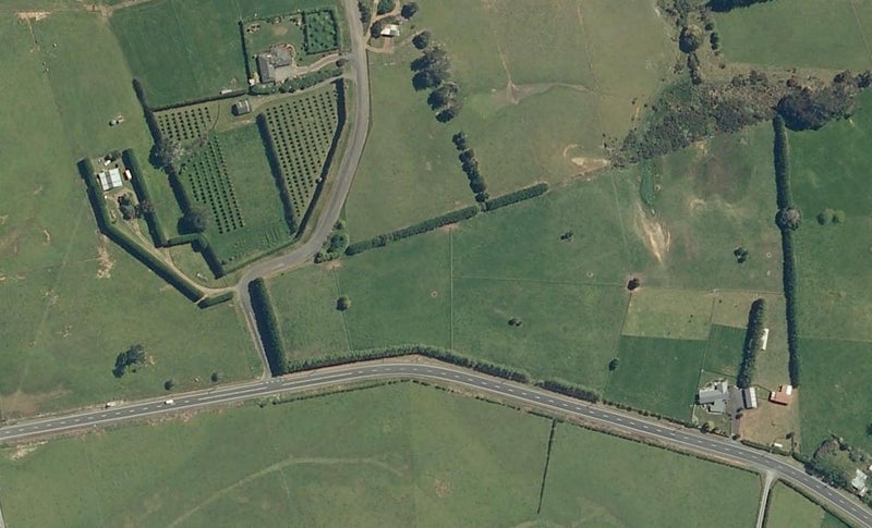 5 Orepunga Way, Waiau Pa, Pukekohe - Carousel 1