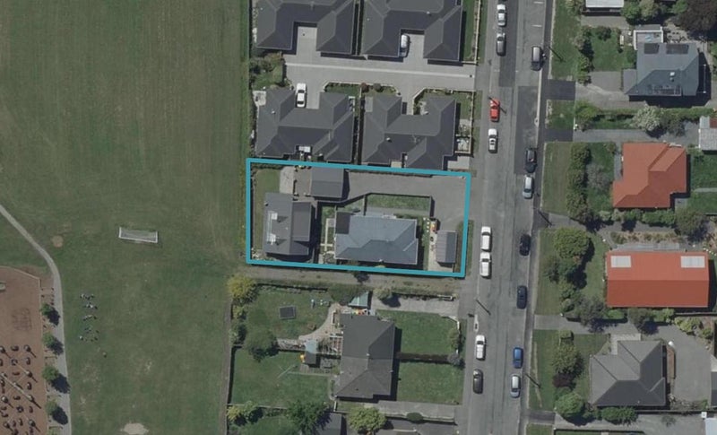 1/10 Albert Terrace, Saint Martins, Christchurch - Carousel 1