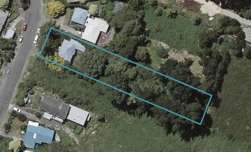 18 Leinster Avenue, Raumati South, Paraparaumu - Carousel 1