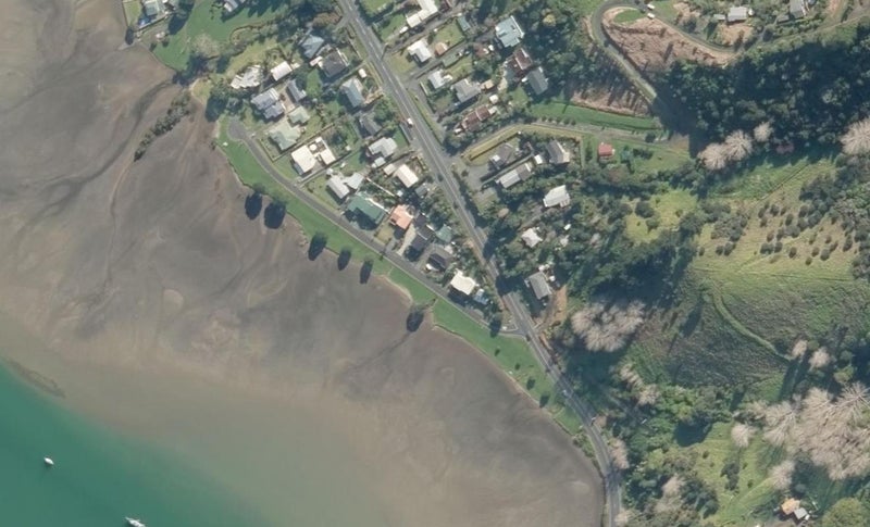 4 Waikaraka Beach Road, Whangarei - Carousel 1