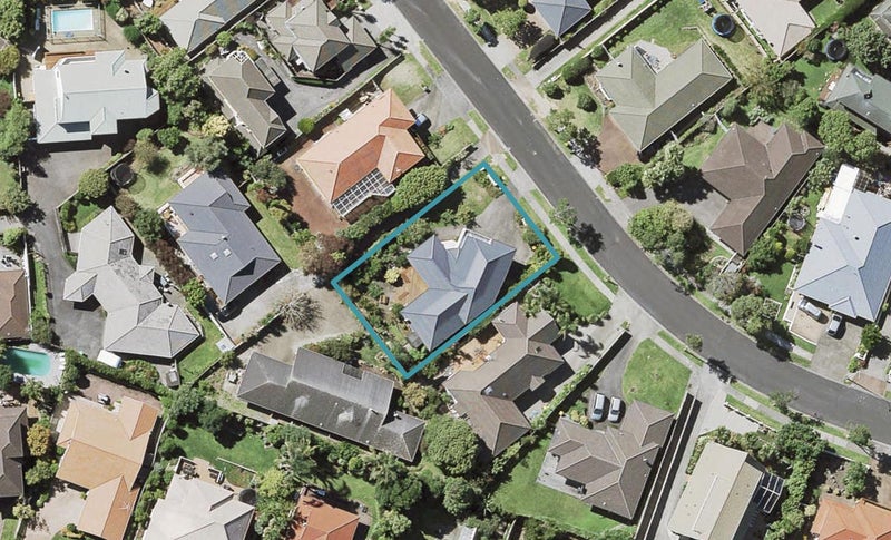 25 Simmental Crescent, Somerville, Manukau - Carousel 1