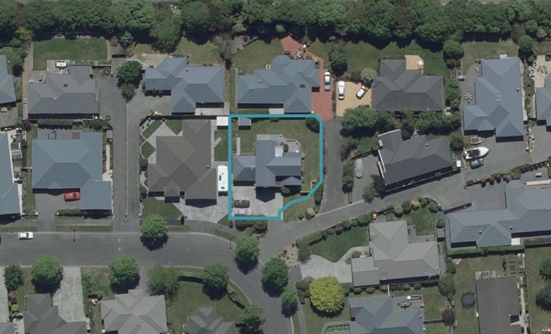 18 Wilmington Place, Shirley, Christchurch - Carousel 1
