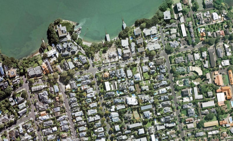 76 Sarsfield Street, Herne Bay, Auckland - Carousel 1