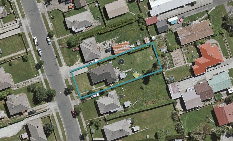 7 Lyon Street, Glengarry, Invercargill - Carousel 1