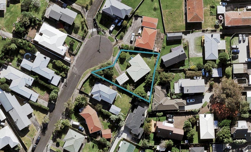 21 Brabham Place, Avondale, Auckland - Carousel 1