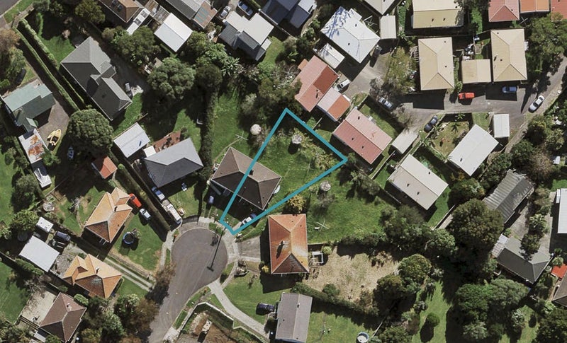 15 Tuata Street, One Tree Hill, Auckland - Carousel 1