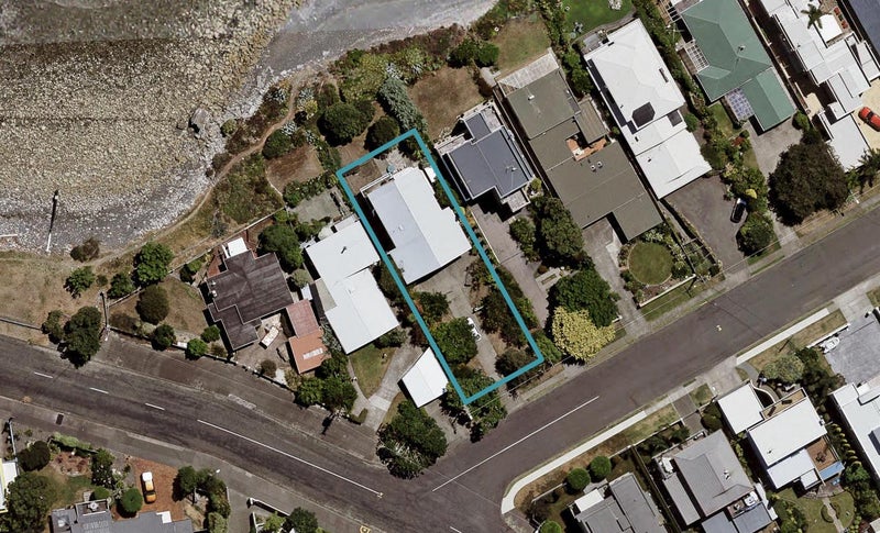 5 Whakarire Avenue, Westshore, Napier - Carousel 1