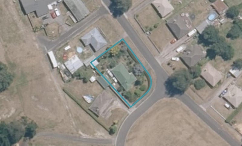 1 Raukawa Crescent, Wairakei, Taupo - Carousel 1