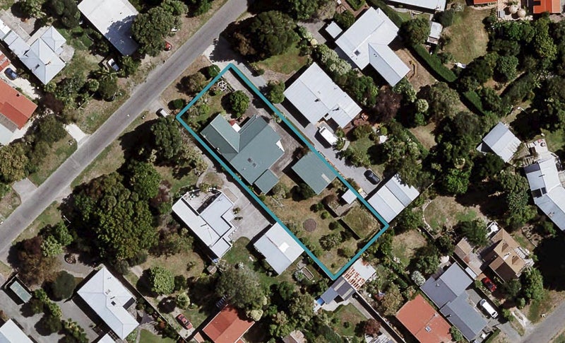 12 Leyland Road, Te Awanga, Te Awanga - Carousel 1