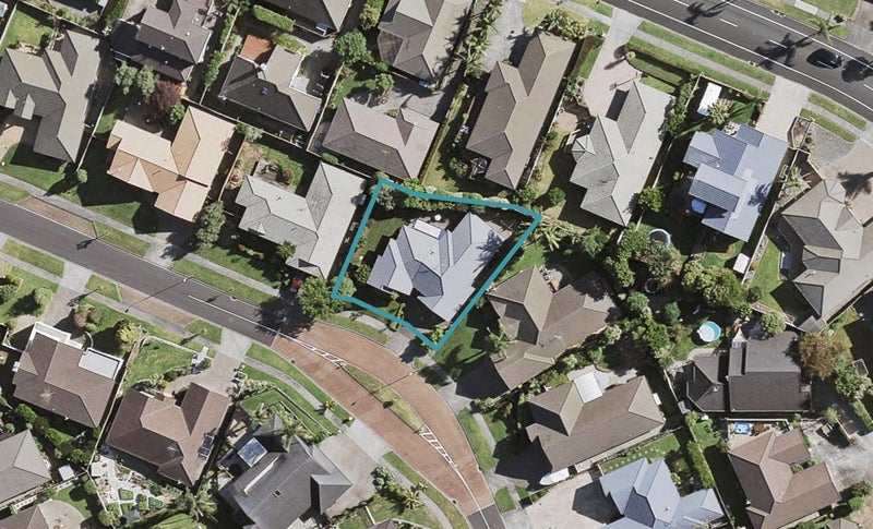 10 Manara Place, The Gardens, Auckland - Carousel 1
