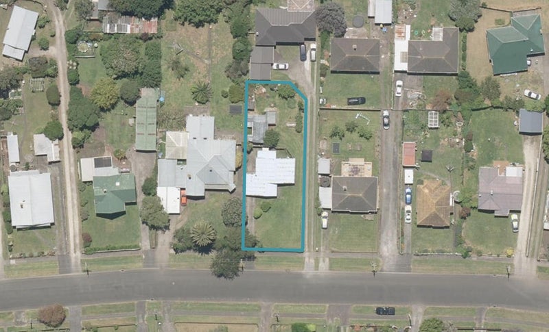 60 Bignell Street, Gonville, Whanganui - Carousel 1