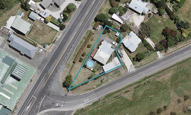 9 Main Road, Clive, Clive - Carousel 1