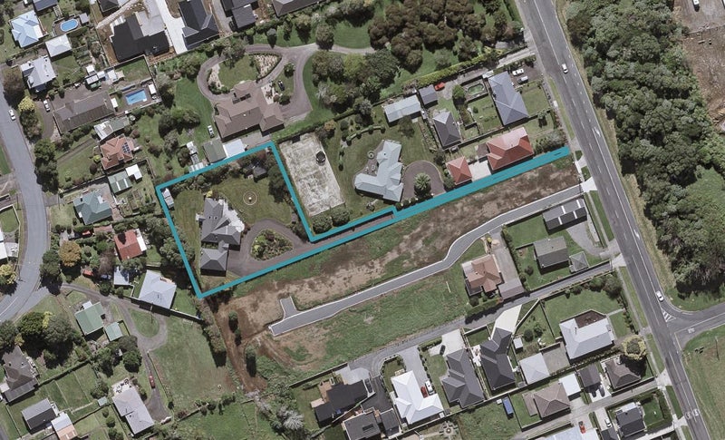 76B Smart Road, Glen Avon, New Plymouth - Carousel 1