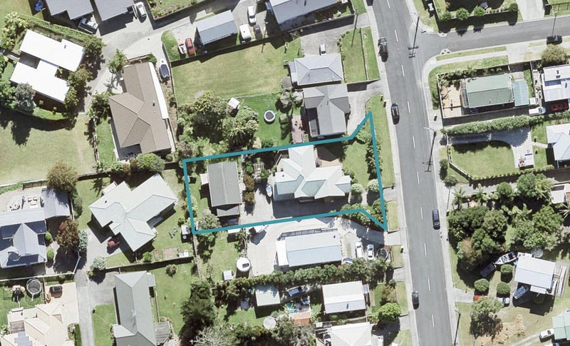 41A Shakespear Road, Army Bay, Whangaparaoa - Carousel 1