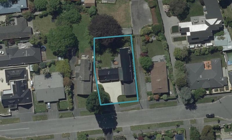 7 Daresbury Lane, Fendalton, Christchurch - Carousel 1