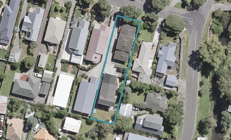 3/44 St Ronans AVE, Waterloo, Lower Hutt - Carousel 1