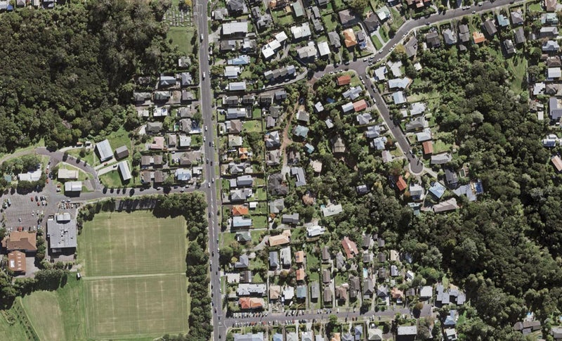 2A City View Terrace, Birkenhead, Auckland - Carousel 1