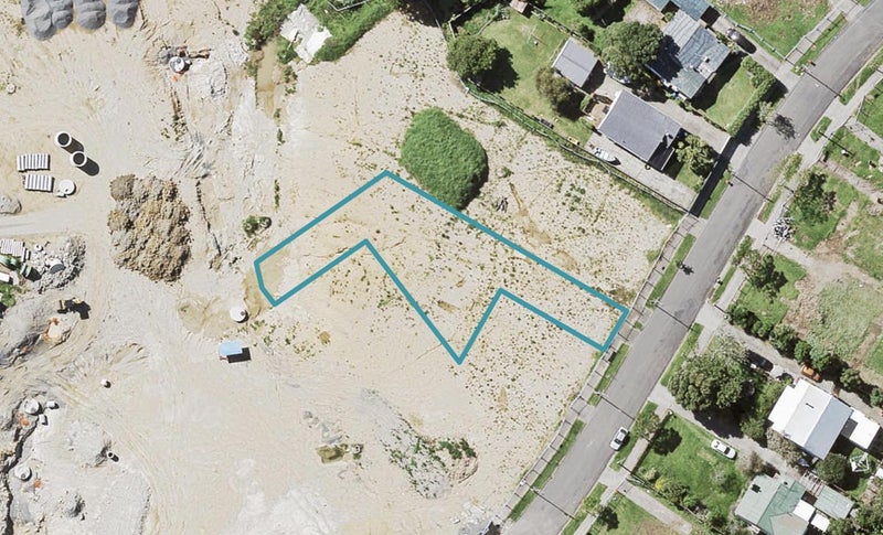 4 Taiki Lane, Glen Innes, Auckland - Carousel 1
