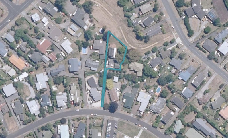 1/56 Henry Hill Road, Taupō - Carousel 1