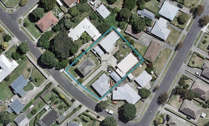 4/38 Wordsworth Crescent, Maraenui, Napier - Carousel 1