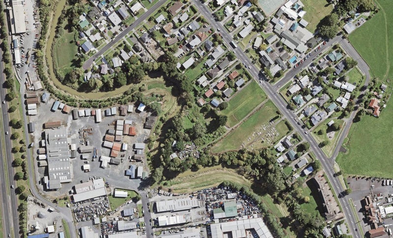 9 Young Crescent, DRURY, Drury - Carousel 1