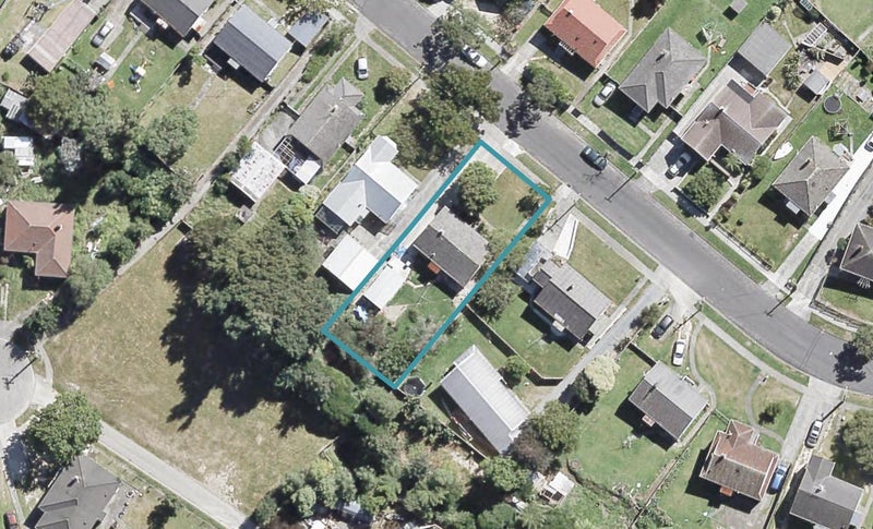 73 Wilkie Crescent, Naenae, Lower Hutt - Carousel 1