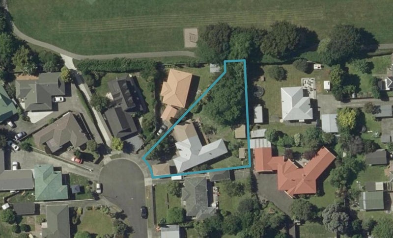 6 Harrow Place, Hokowhitu, Palmerston North - Carousel 1