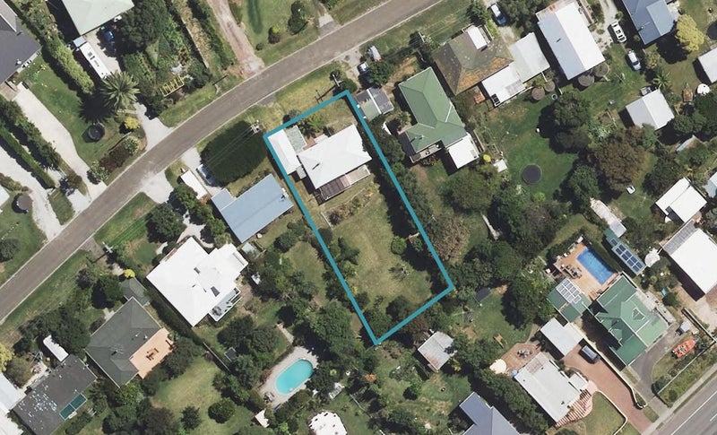 47 Douglas Street, Okitu, Gisborne - Carousel 1