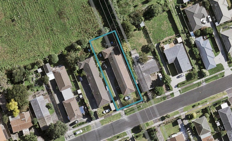 1/22 Berwyn Avenue, Takanini, Auckland - Carousel 1