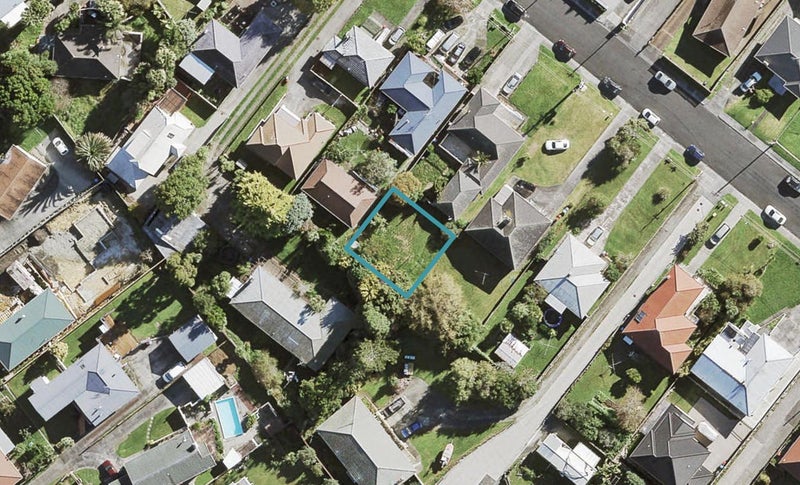 22D Marshall Laing Avenue, Mount Roskill, Auckland - Carousel 1