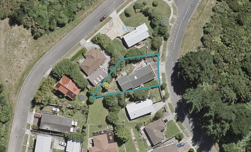 107 Logie Street, Stokes Valley, Lower Hutt - Carousel 1