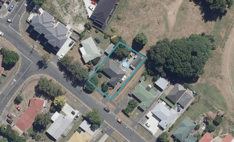44 Helena Road, Hillcrest, Hamilton - Carousel 1