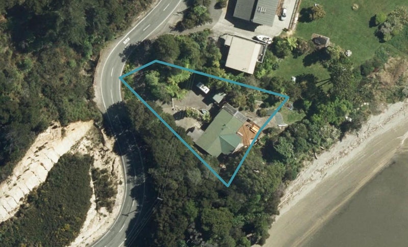 374 Riwaka-Kaiteriteri Road, Kaiteriteri, Motueka - Carousel 1