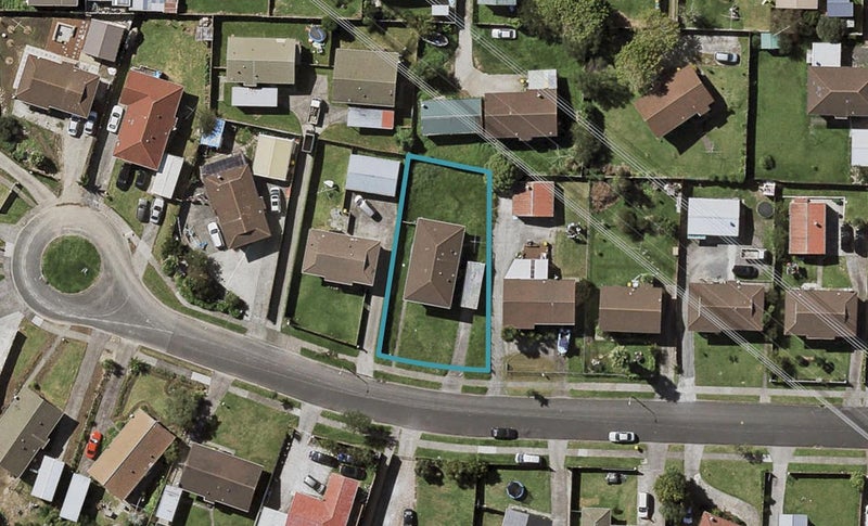17 Palermo Place, Clover Park, Auckland - Carousel 1