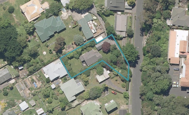 19 Ikitara Road, Whanganui East, Whanganui - Carousel 1
