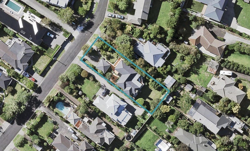 53 Parkhill Road, Mellons Bay, Auckland - Carousel 1