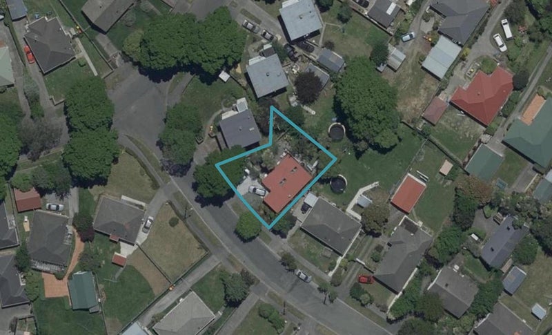 64 Hollyford Avenue, Bryndwr, Christchurch - Carousel 1