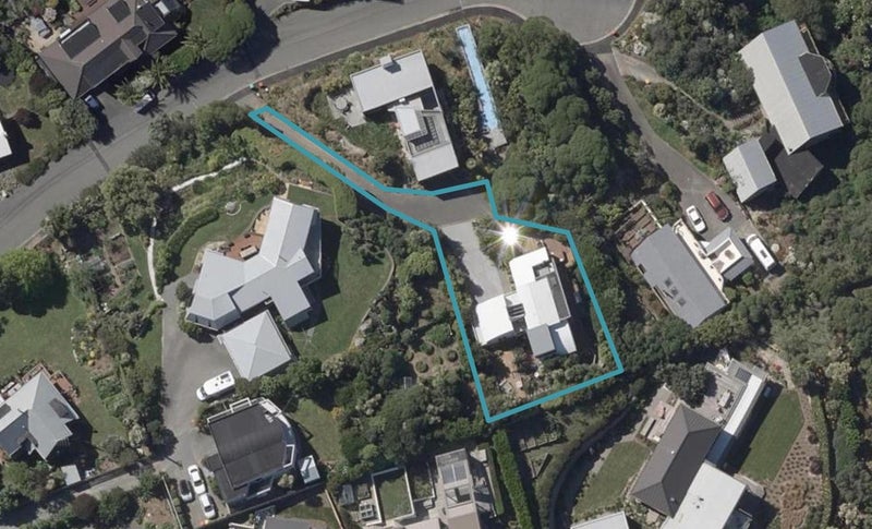 10 Smugglers Cove, Scarborough, Christchurch - Carousel 1