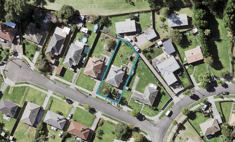 3 Leaside Lane, Glen Innes, Auckland - Carousel 1